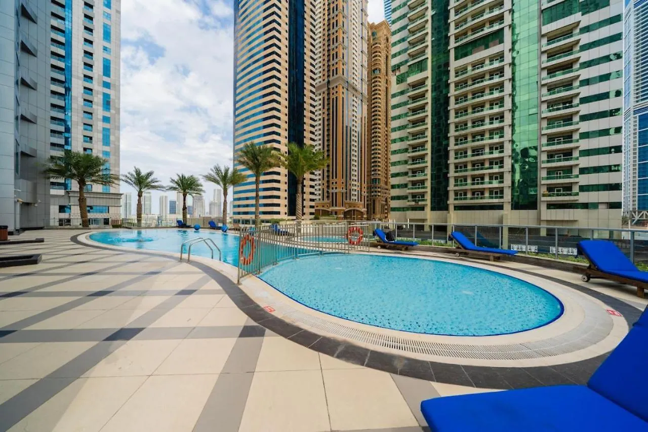 Modern & Bright 1 Bedroom Marina Apartment Dubaj Egyesült Arab Emírségek